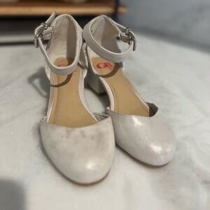 GB Girls dress shoes